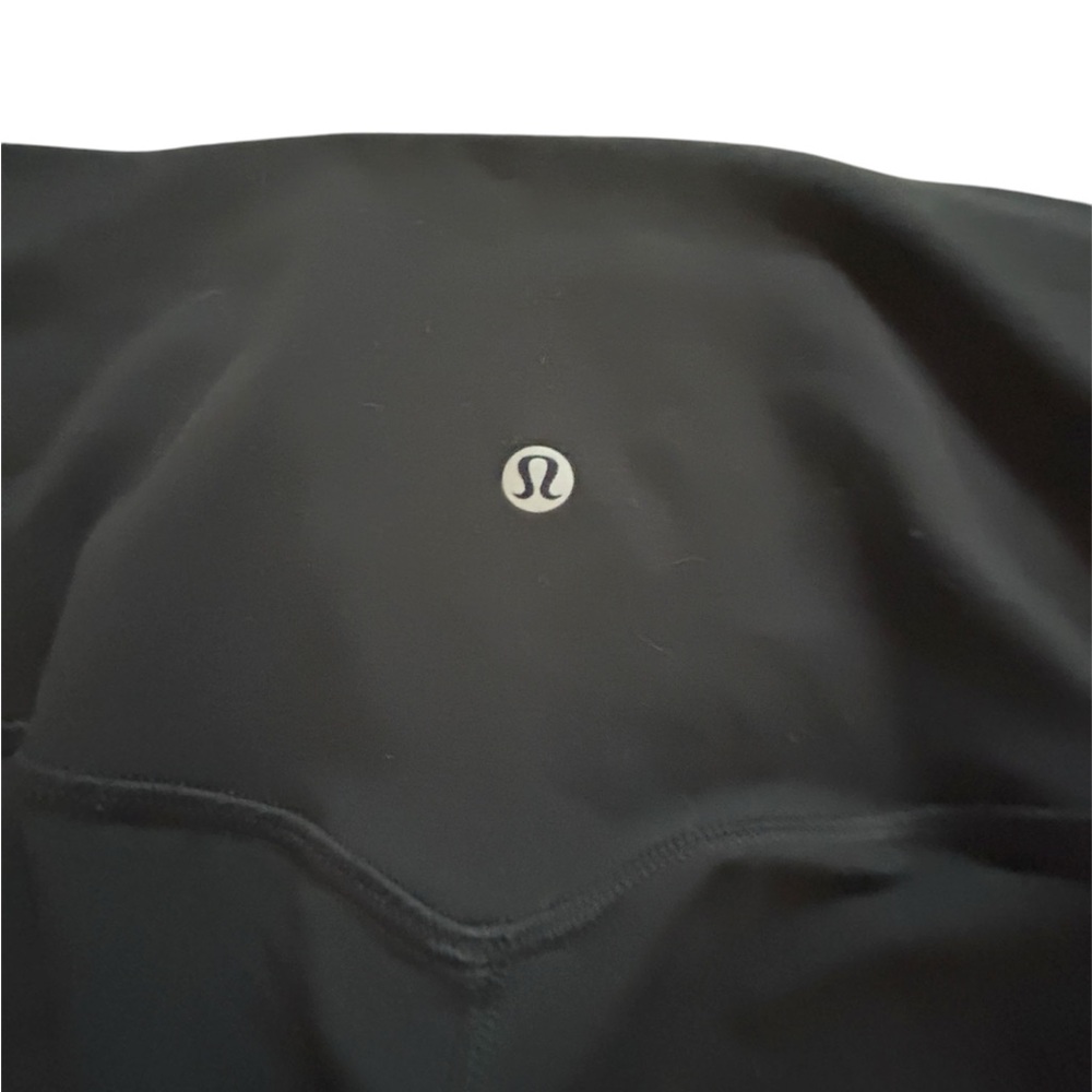 LULULEMON Black 25” align leggings